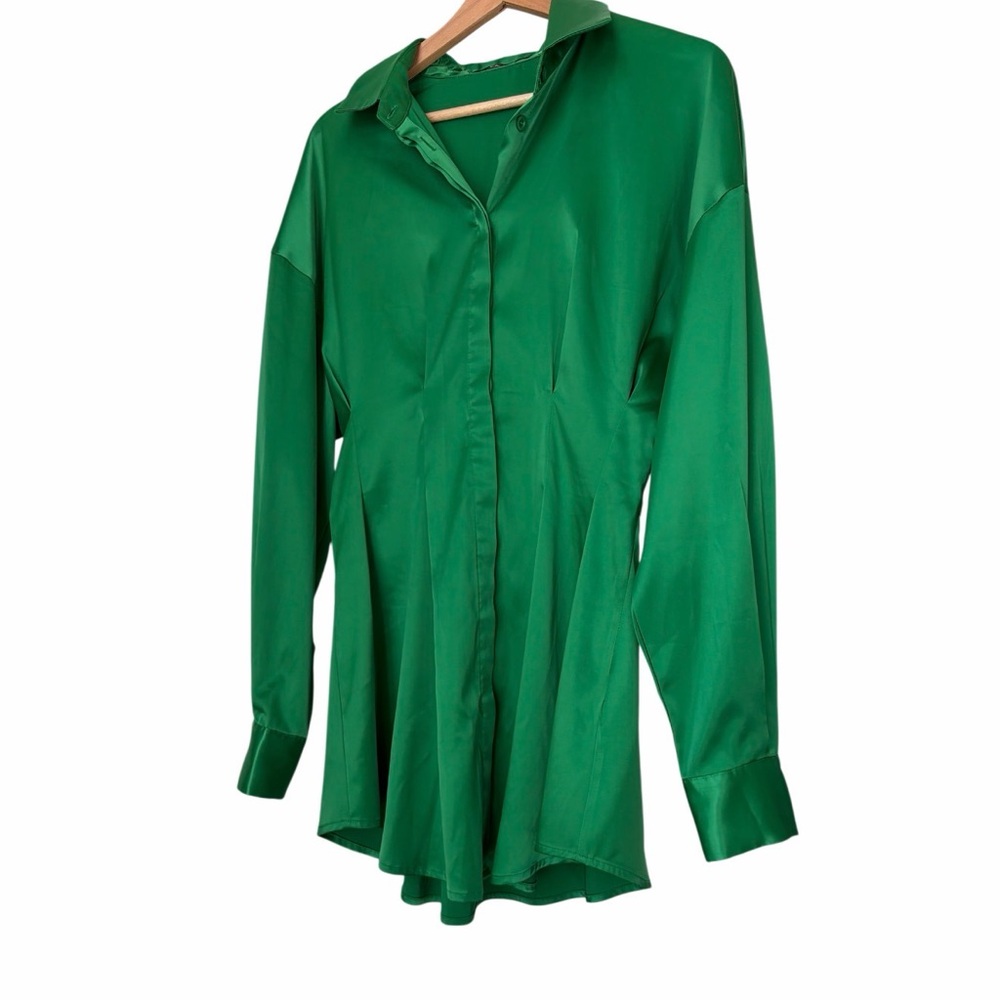 Akira Elegant Green Casual Button Down Shirt